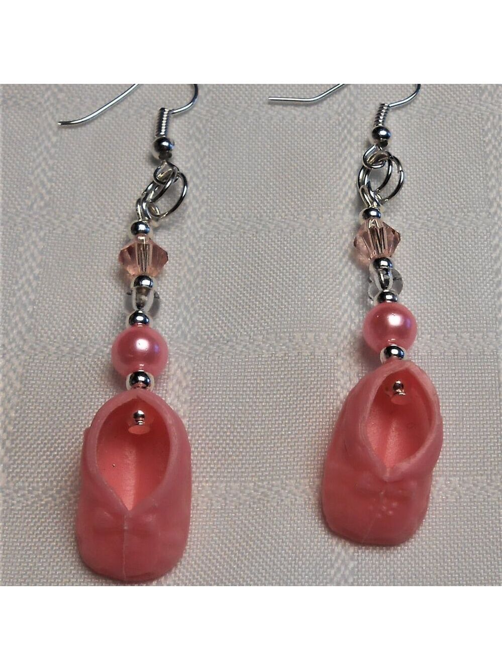 No470 Handmade earrings with dolls shoes charms